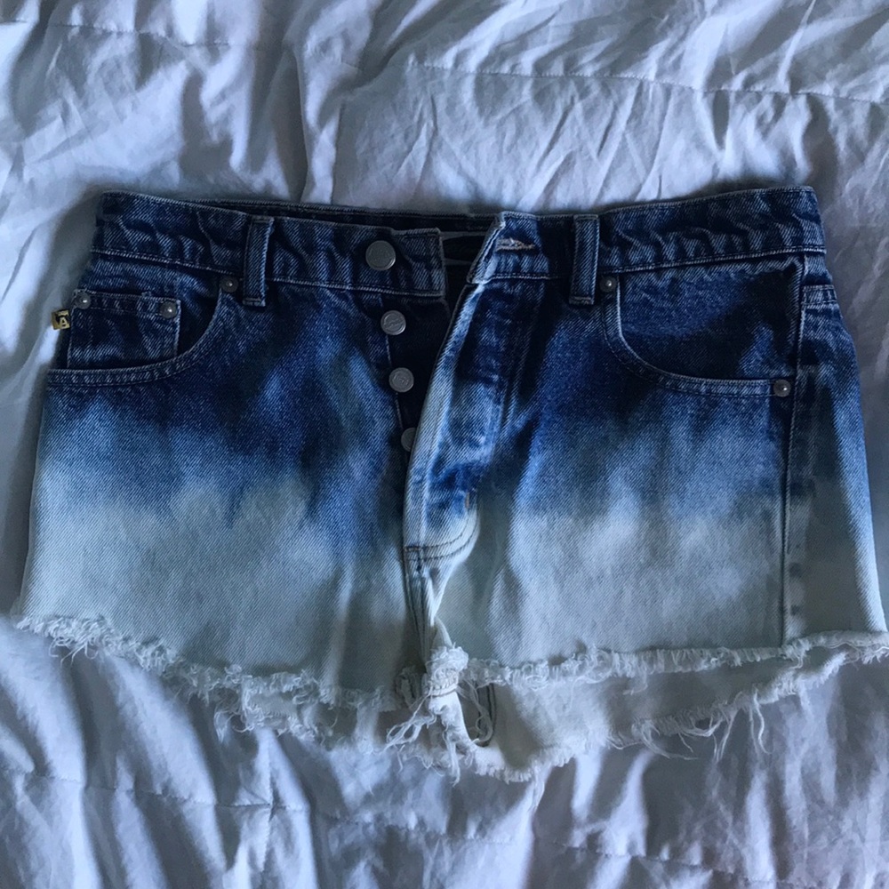 Ombré Mid-Rise Shorts